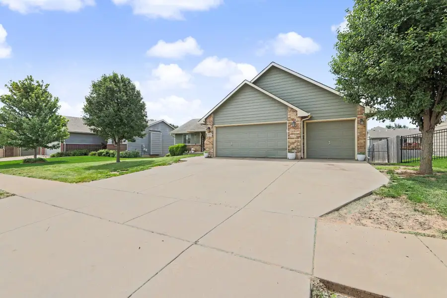 1419 E Alise, Derby, KS 67037 - #2