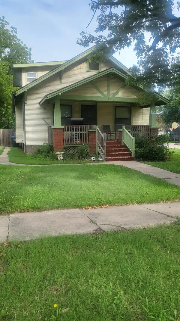 107 N Madison, Hillsboro, KS 67063