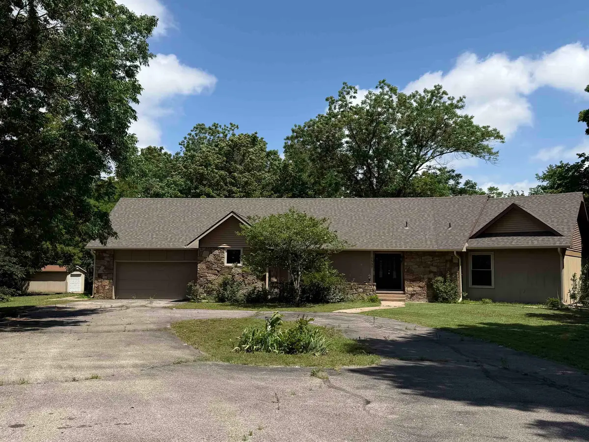 1537 N Milton Ct, Derby, KS 67037 - #1