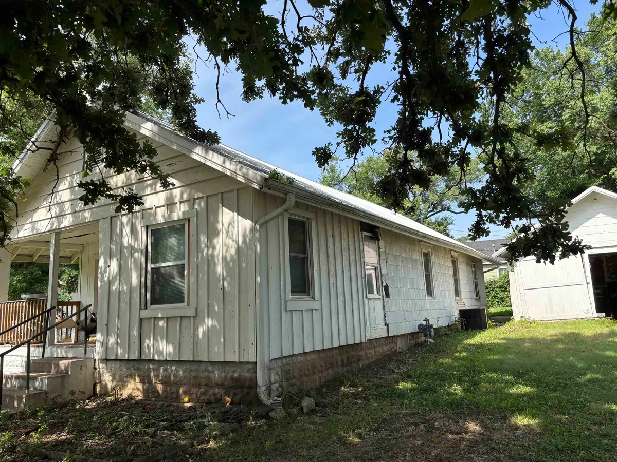 521 S Topeka, El Dorado, KS 67042 - #1