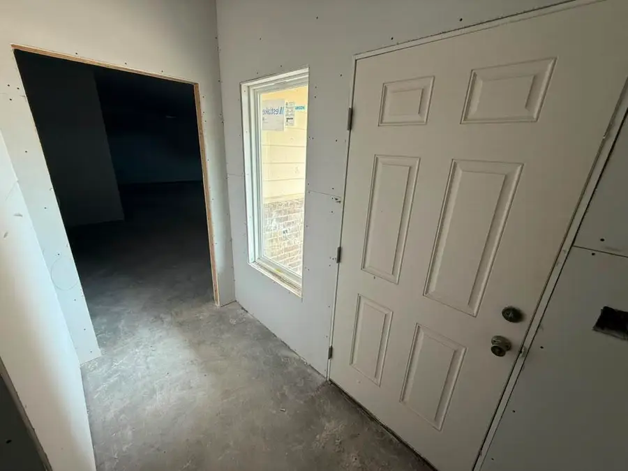 8956 E Joshua St, Bel Aire, KS 67226 - #2