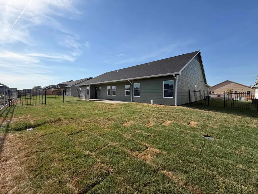 761 N Wheatland St, Wichita, KS 67235 - #2