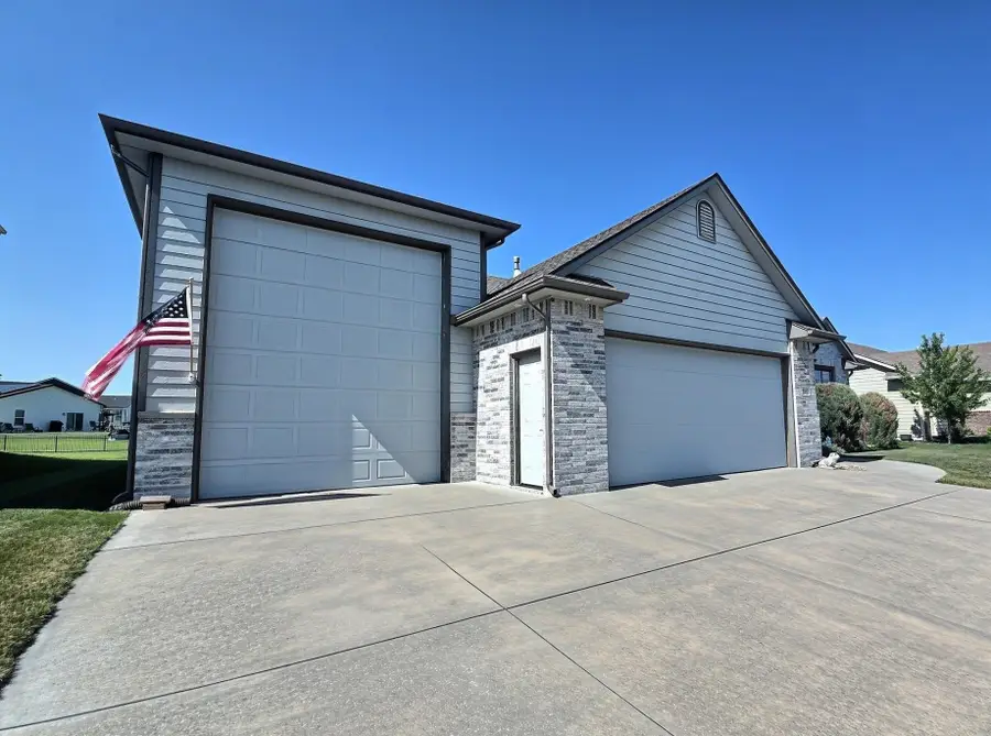 13328 E Bellechase St, Wichita, KS 67230 - #2
