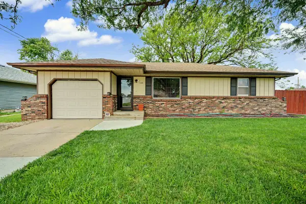 1100 Louise, Salina, KS 67401
