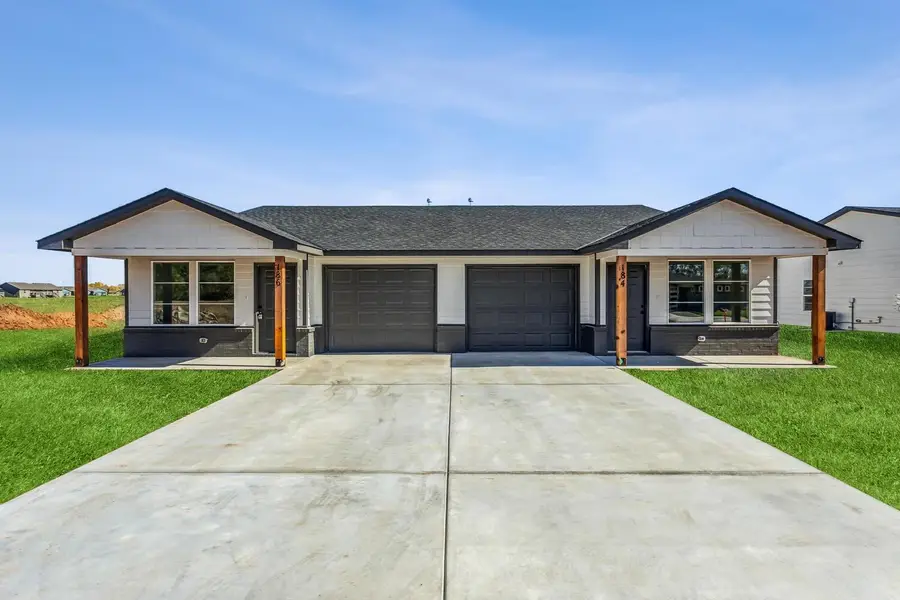 182 N Tomahawk St, Clearwater, KS 67147 - #3