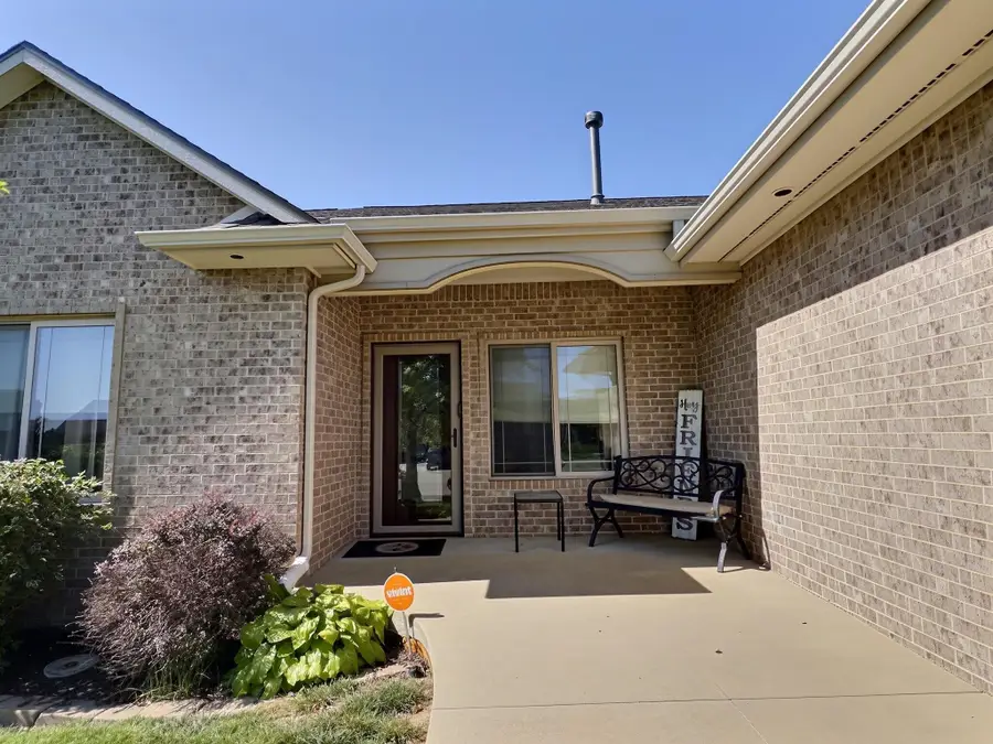 936 E Moss Wood, Derby, KS 67037 - #2