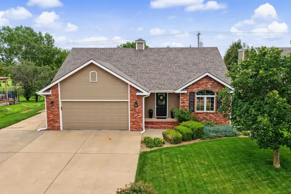 637 Seitz Dr., Salina, KS 67401