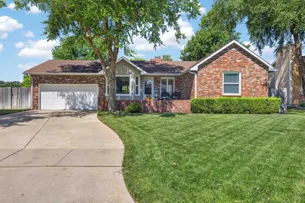 503 N Pine Grove, Wichita, KS 67212