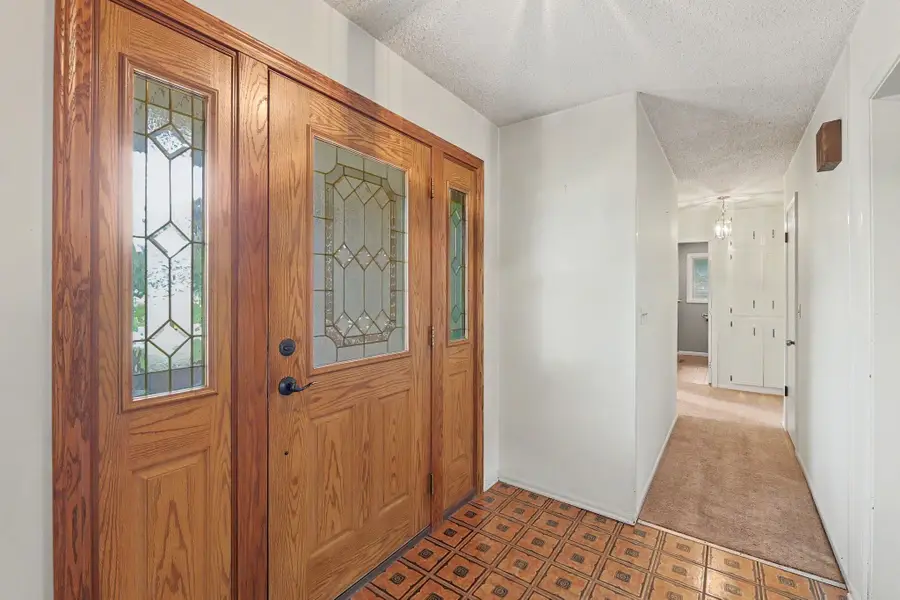 701 N Oak Forest Ln, Derby, KS 67037-2119 - #3