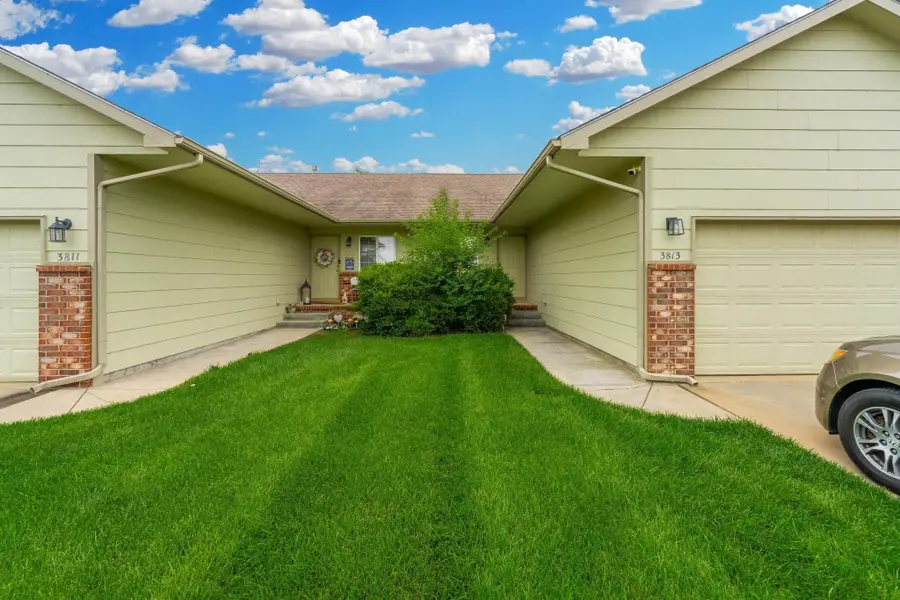 3811 N Pepper Ridge St, Wichita, KS 67205 - #2