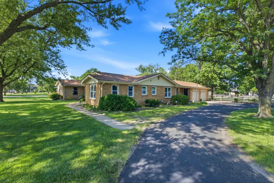301 S Sunflower Lane, Andover, KS 67002 - #3