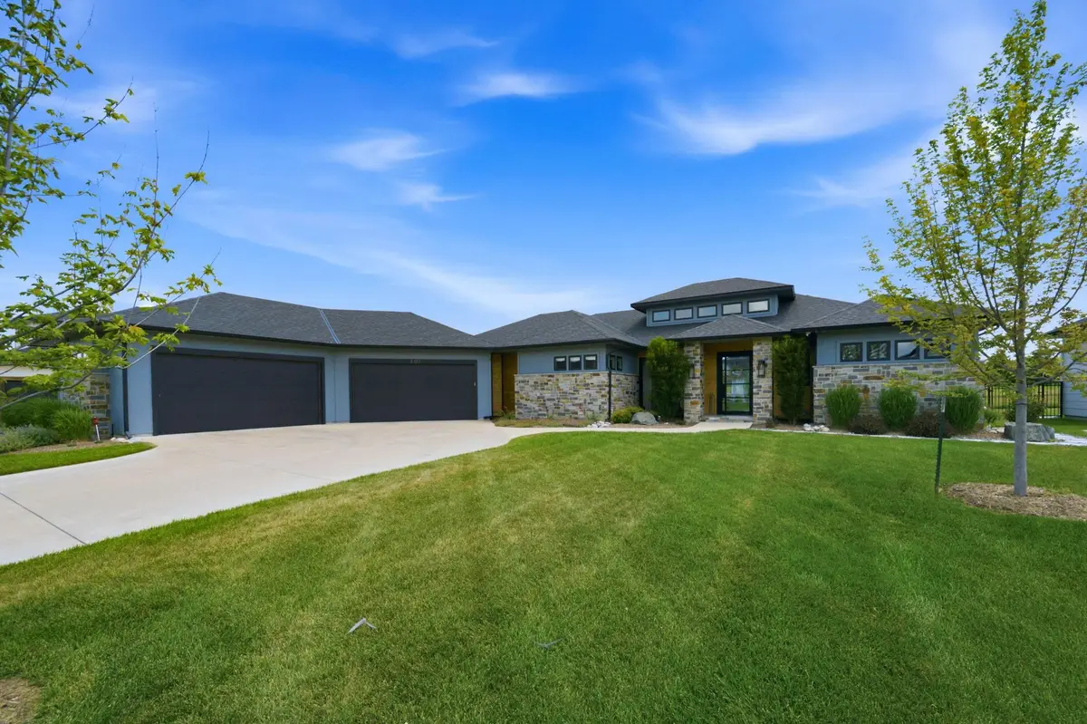 2107 N 159th Ct E, Wichita, KS 67230 - #1