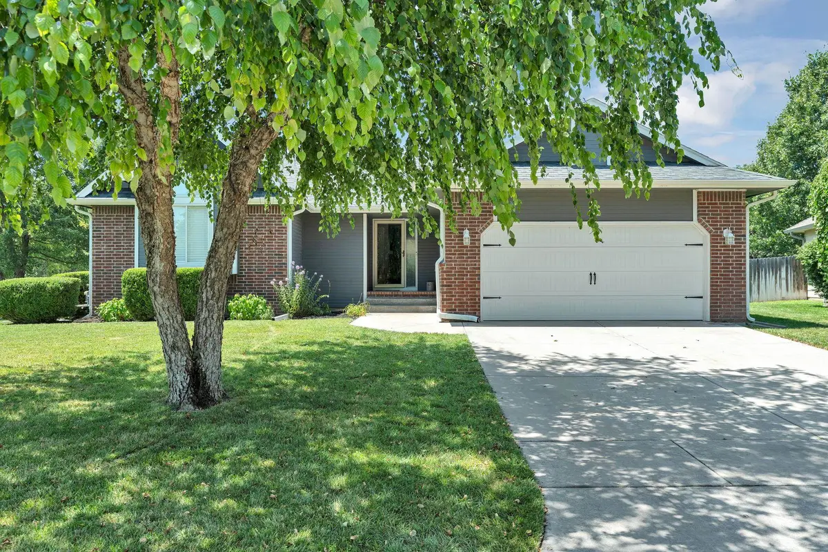 142 S Maple Dunes Ct, Wichita, KS 67235 - #1