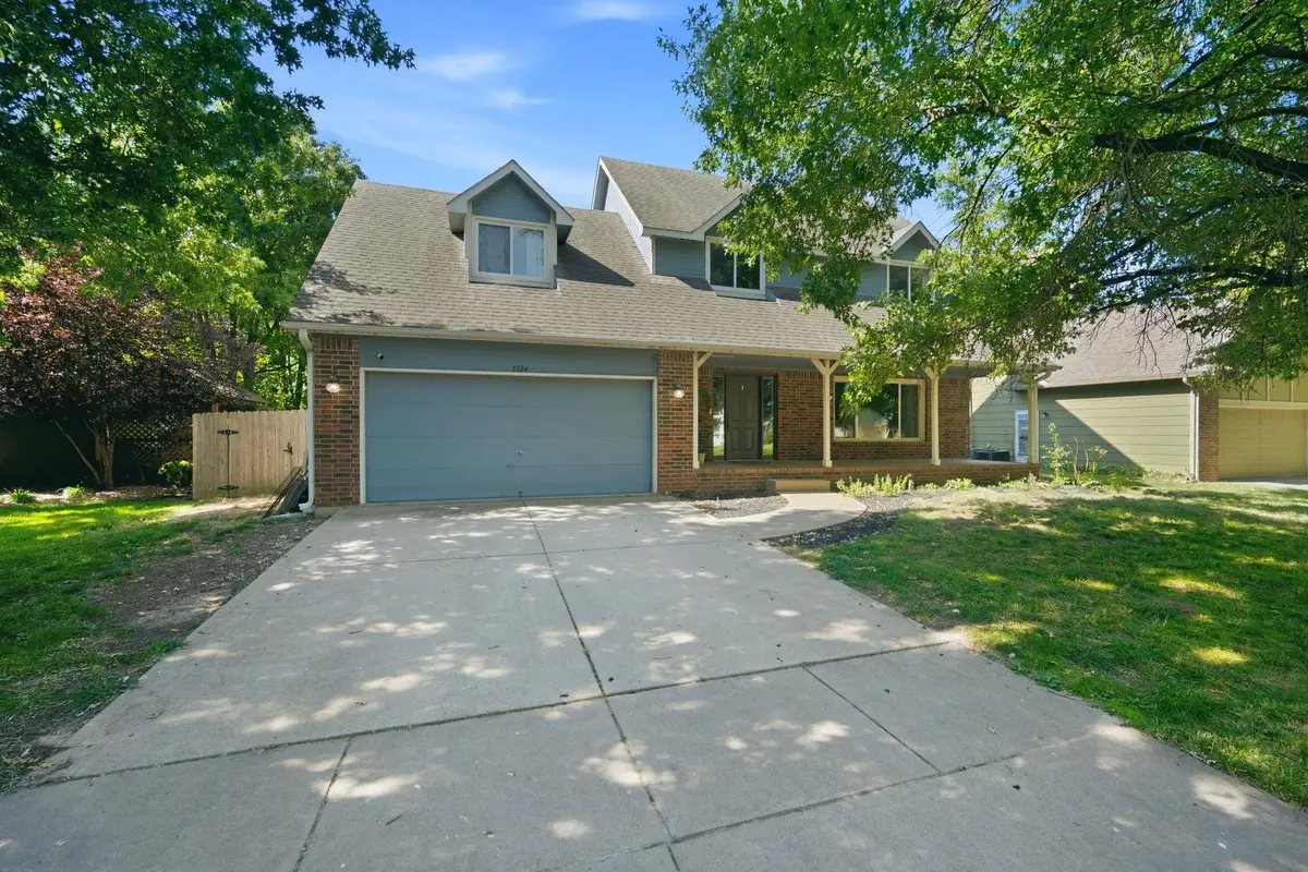 1324 N Manchester Ct, Wichita, KS 67212 - #1