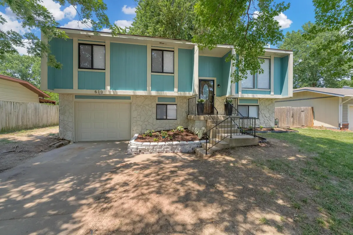 610 E Campus St, Wichita, KS 67216 - #1