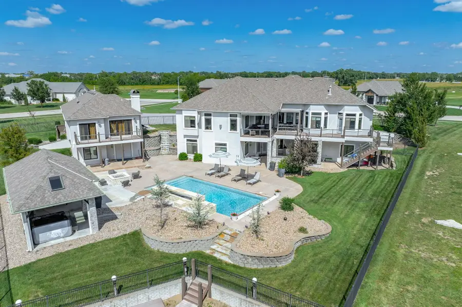 2901 W Crystal Beach St, Wichita, KS 67204 - #2