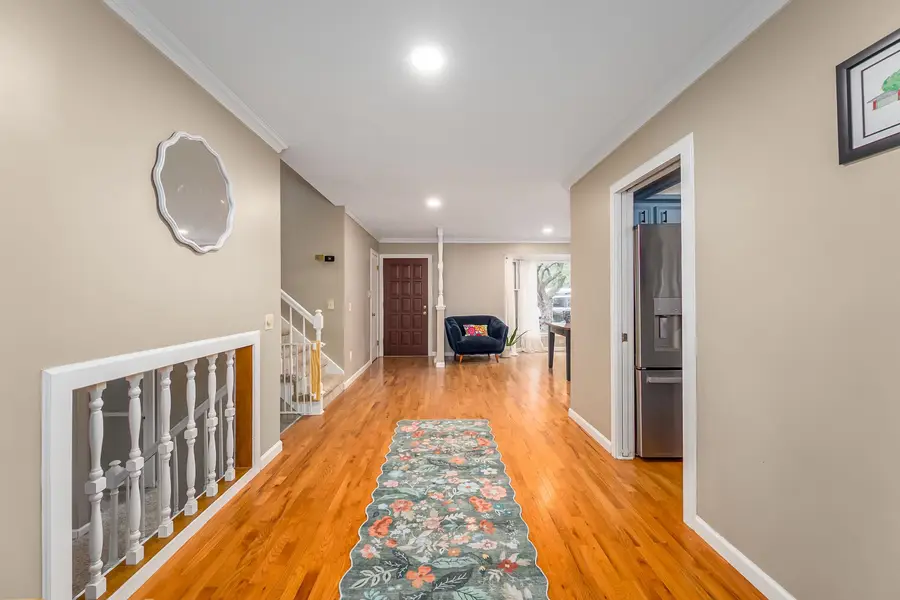 621 N Willow Dr, Derby, KS 67037-1949 - #3