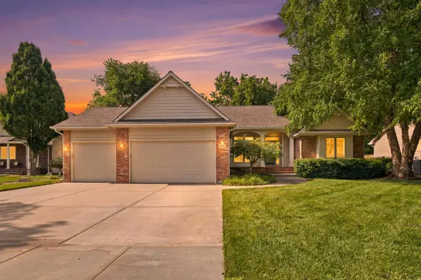 14137 W Bluegrass Ct, Wichita, KS 67235