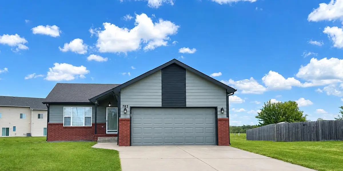 782 E Forest, Haysville, KS 67060 - #1