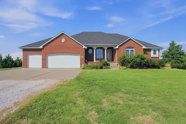 4241 N 167th St, Colwich, KS 67030