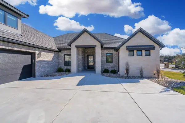 2012 N Veranda Cir, Wichita, KS 67206