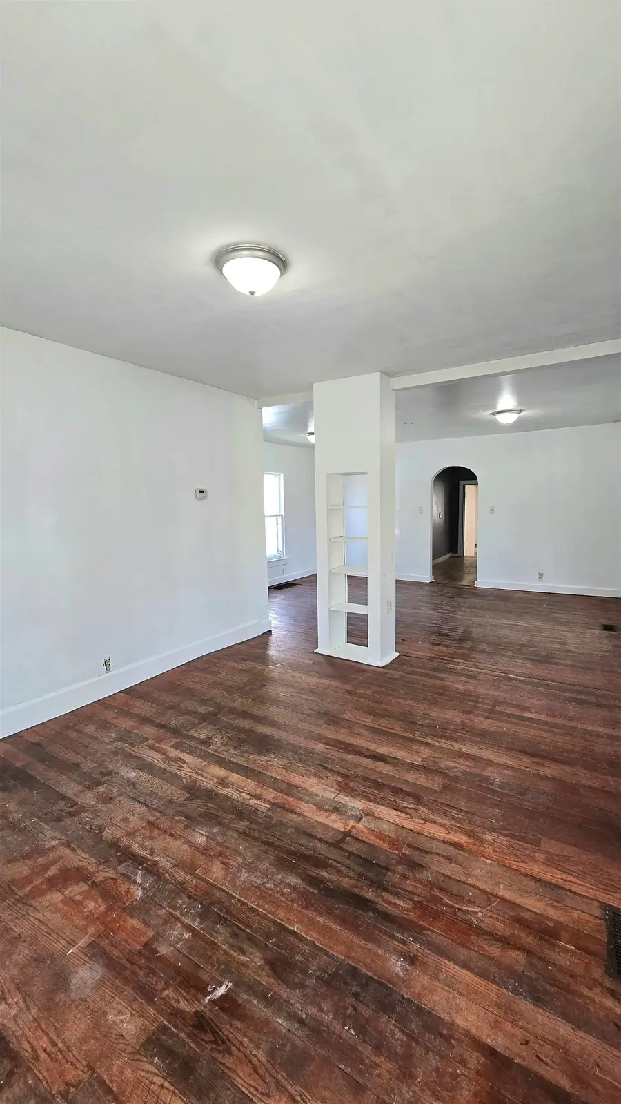 710 N 9th St, Salina, KS 67401 - #3