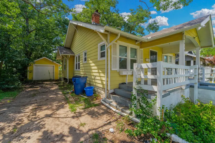 639 N Estelle Ave, Wichita, KS 67214 - #3