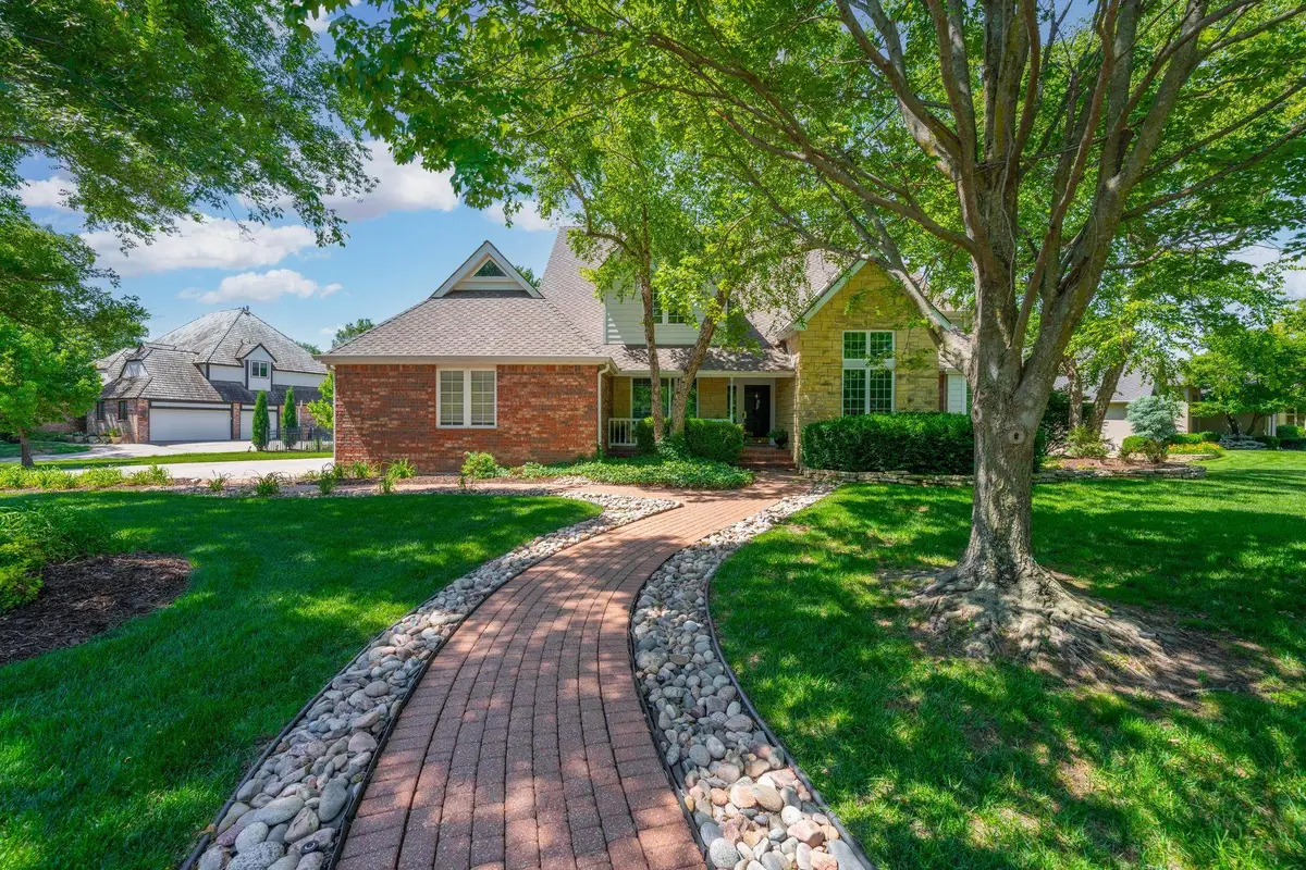 23 N Scottsdale St, Wichita, KS 67230 - #1