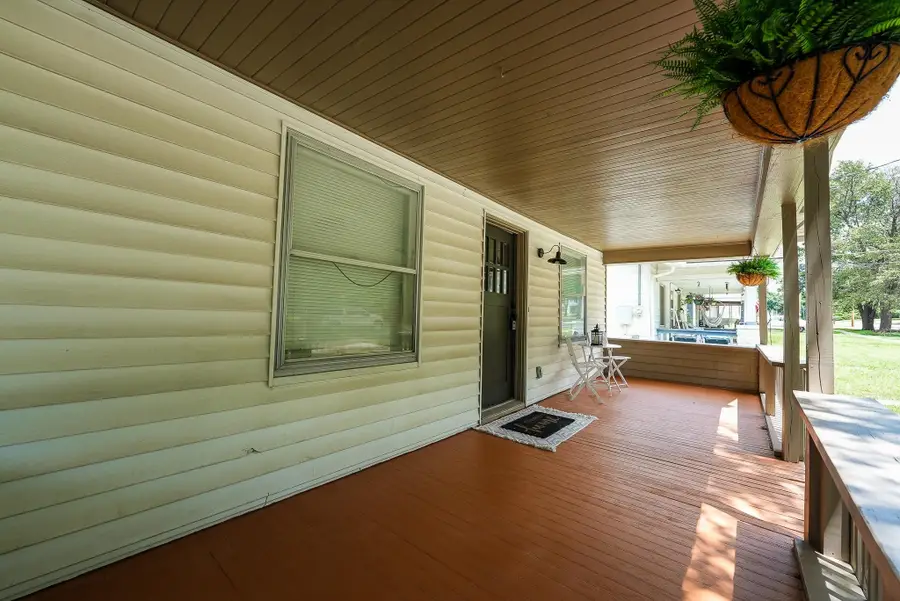 1126 W 1st Ave, El Dorado, KS 67042 - #3