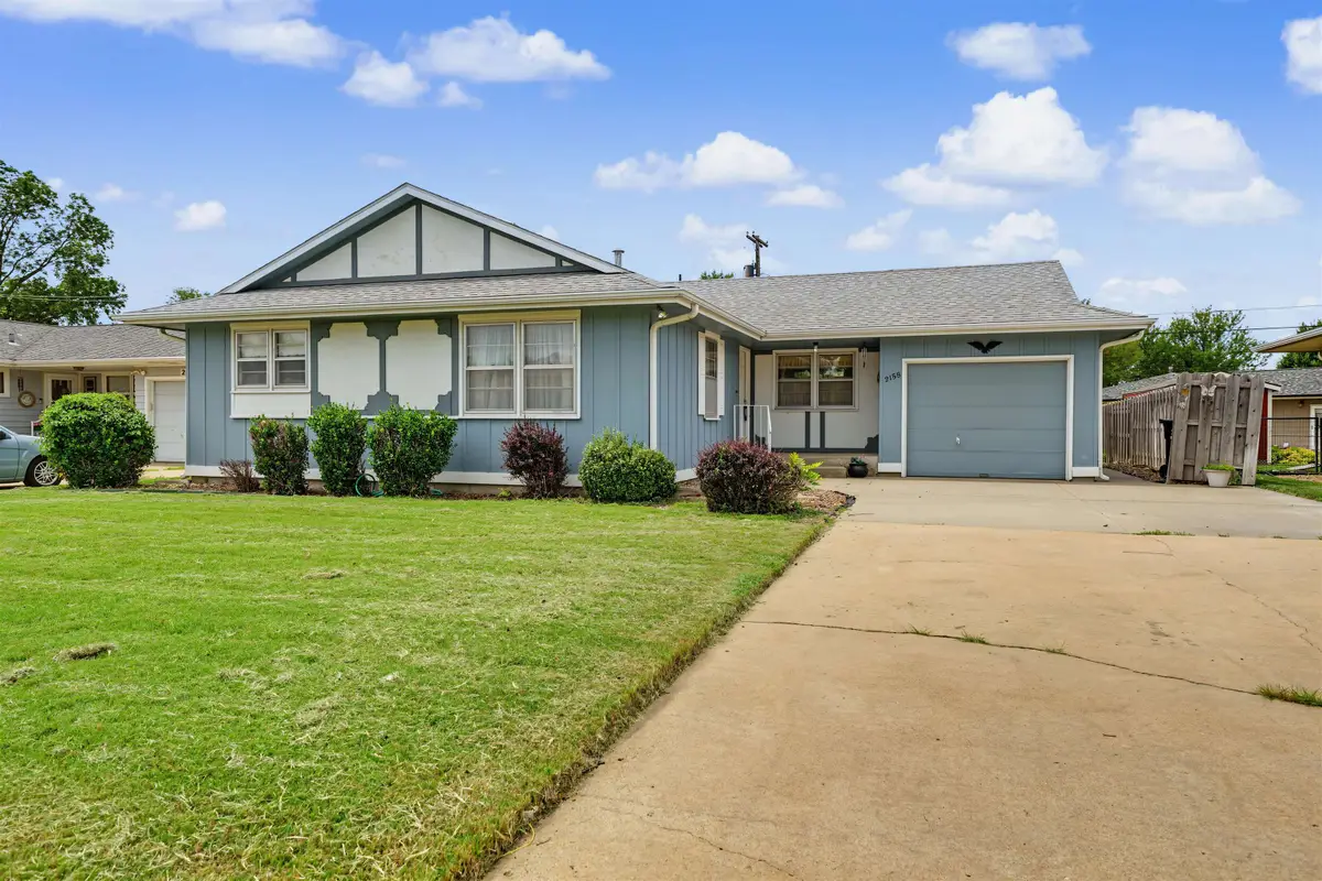 2158 Kensington Rd, Salina, KS 67401 - #1