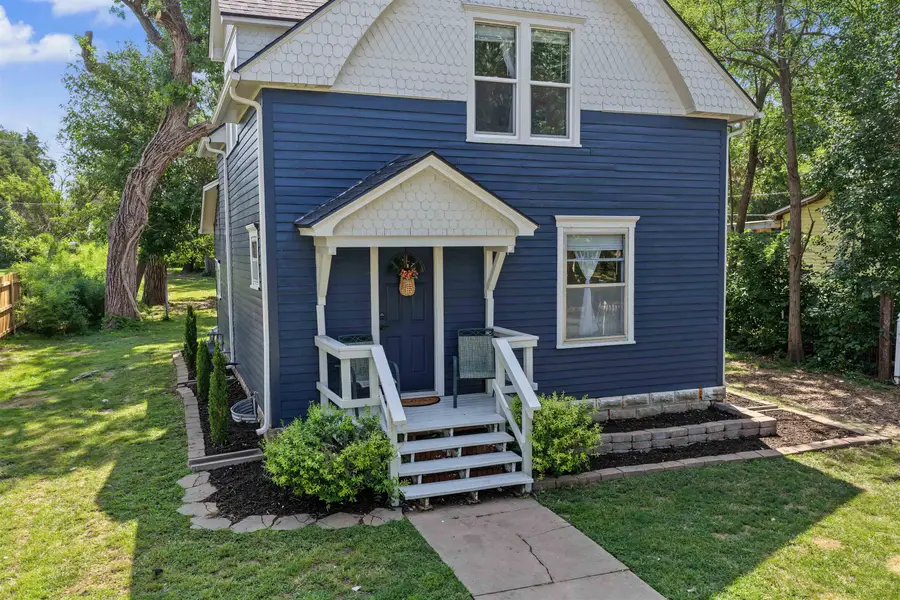 912 N Main St., Lindsborg, KS 67456 - #2