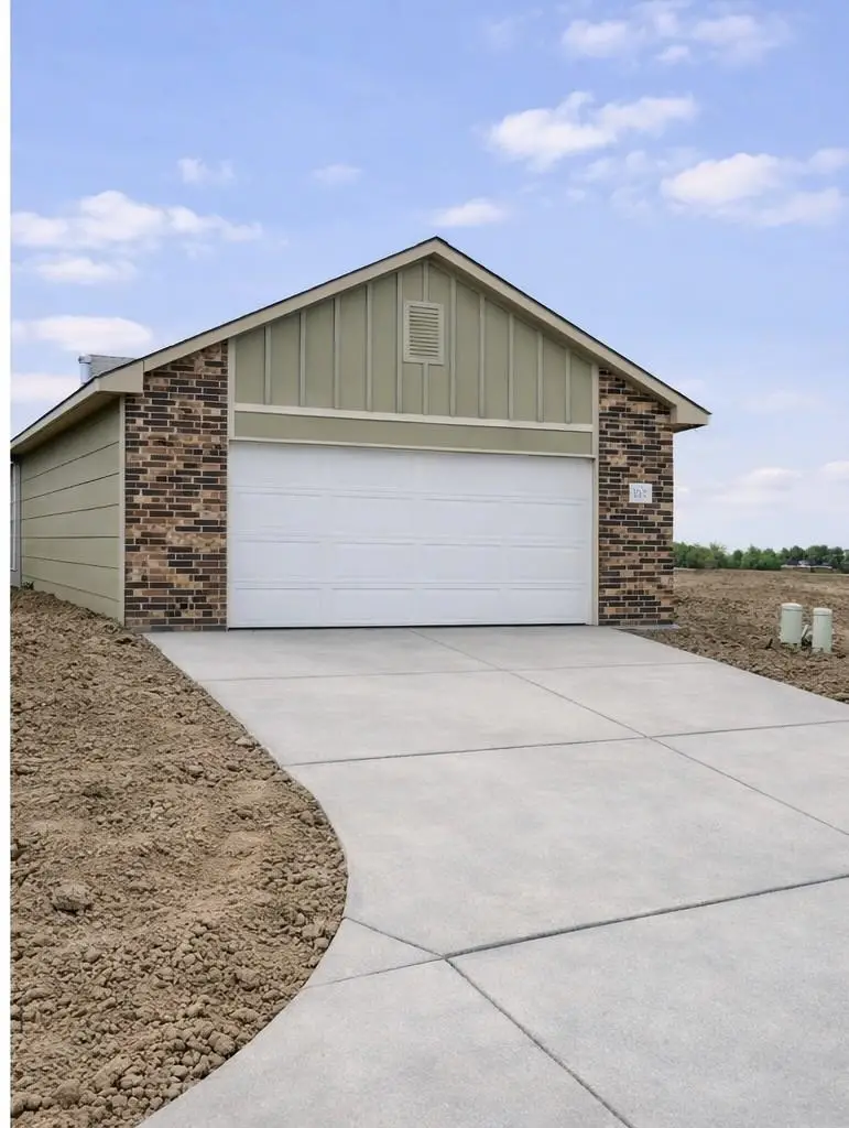 5165 N Sweetwater Road, Maize, KS 67101 - #1
