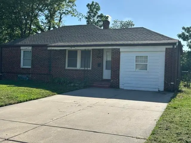 1635 N Bluff, Wichita, KS 67208 - #1