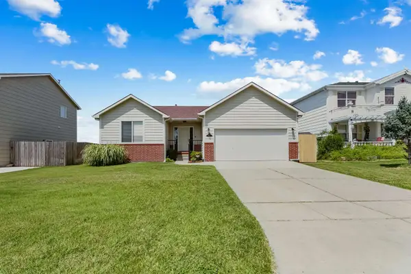 10621 E Fawn Grove St, Wichita, KS 67201
