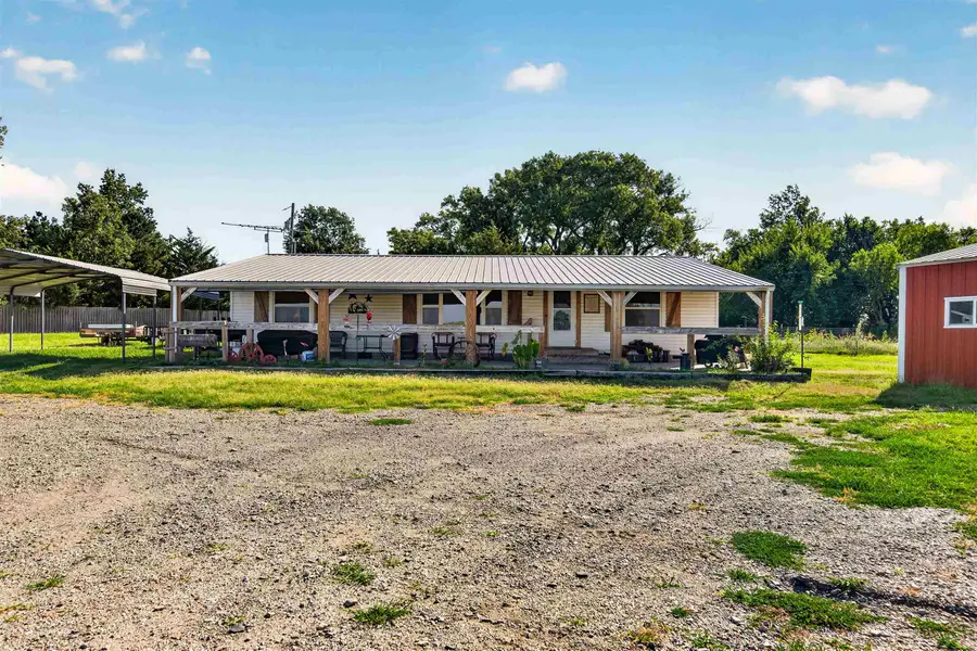 10150 SE Turkey Creek Rd, Leon, KS 67074 - #2