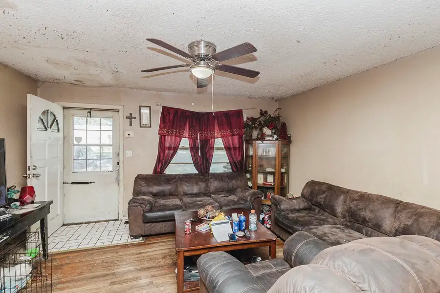 739 S Crestway, Wichita, KS 67218 - #3