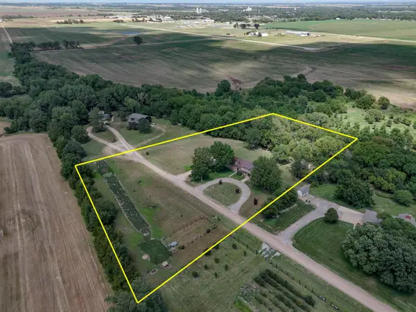 808 NW 4 Ave, Harper, KS 67058
