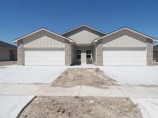 920-922 S Logan St, Newton, KS 67114