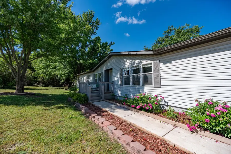 1905 SW Sunny Hills, El Dorado, KS 67042 - #2