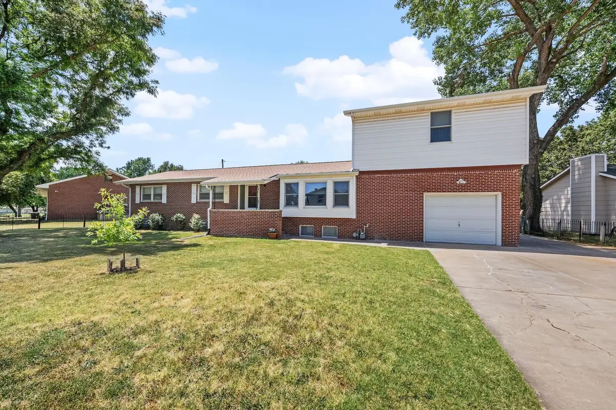 6321 N Ulysses St, Wichita, KS 67219-1721 - #1