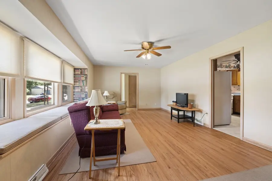 6321 N Ulysses St, Wichita, KS 67219-1721 - #3