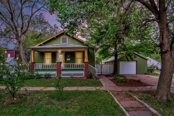 107 SW 3rd, Newton, KS 67114