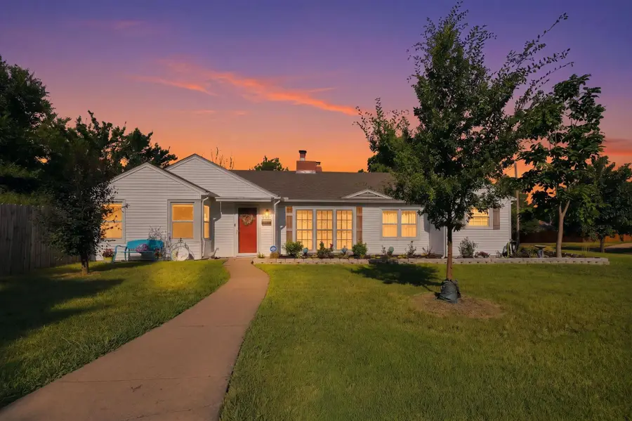 353 N Pinecrest Ave, Wichita, KS 67208 - #2