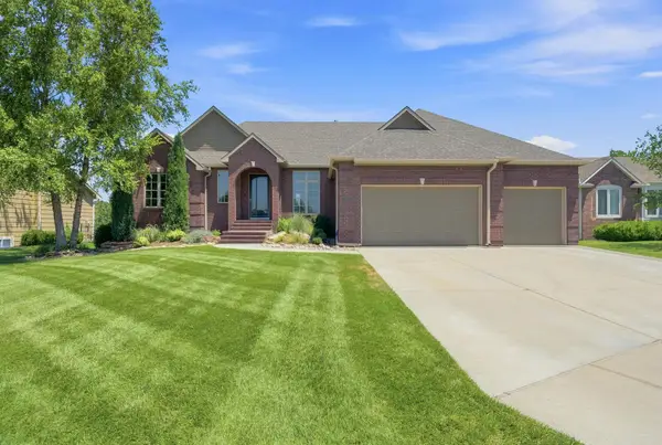 3822 N Lakecrest, Wichita, KS 67205