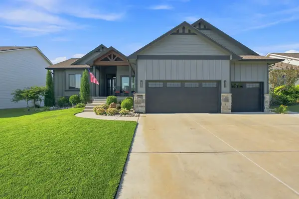 1141 W Shellbark St, Goddard, KS 67052