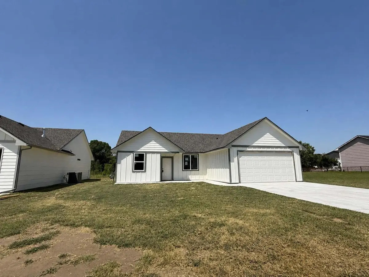 908 W 50th St S, Wichita, KS 67217 - #1