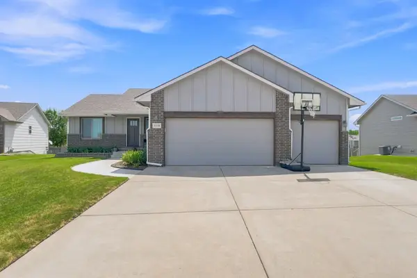 12718 W Grant Ct, Wichita, KS 67235