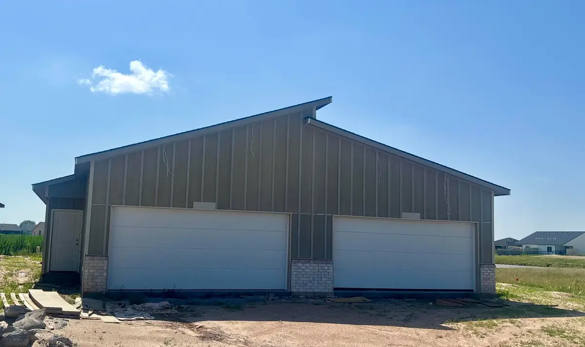 15434 W Josephine, Goddard, KS 67052 - #1