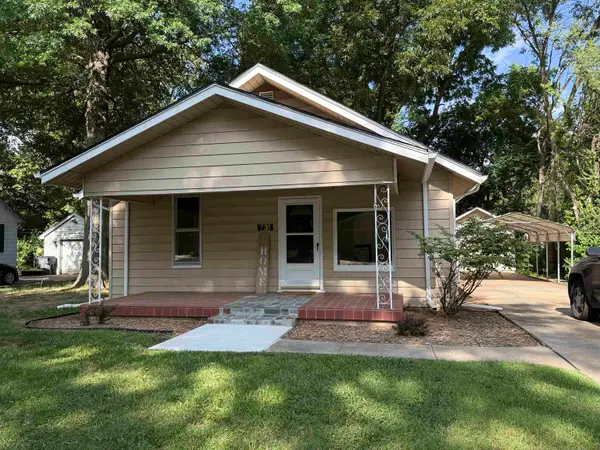 731 S Belmont St, Wichita, KS 67218