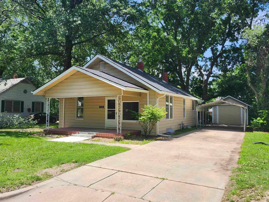 731 S Belmont St, Wichita, KS 67218 - #2
